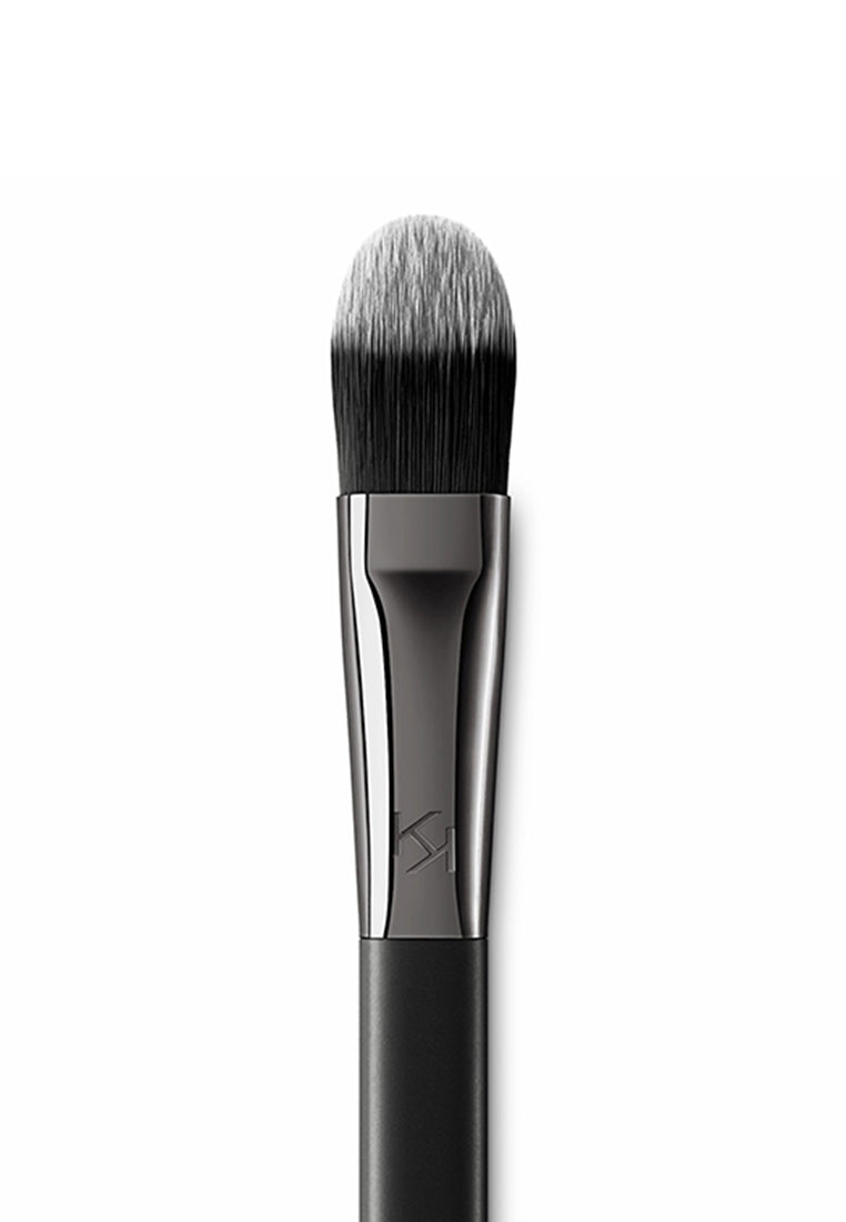 Face 03 Flat Foundation Brush