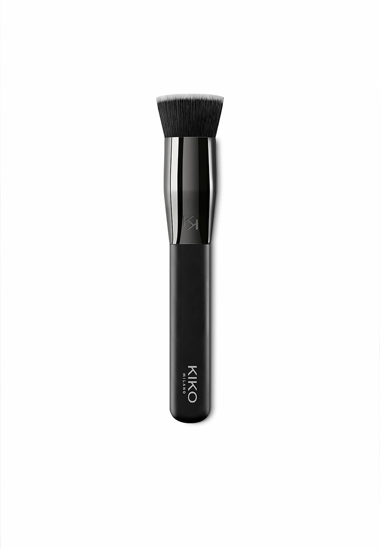 Face 05 Round Foundation Brush