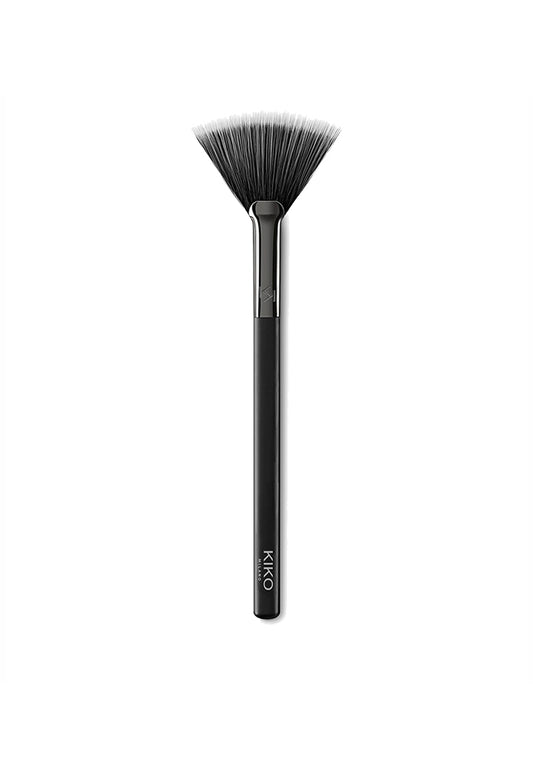 Face 12 Powder Fan Brush